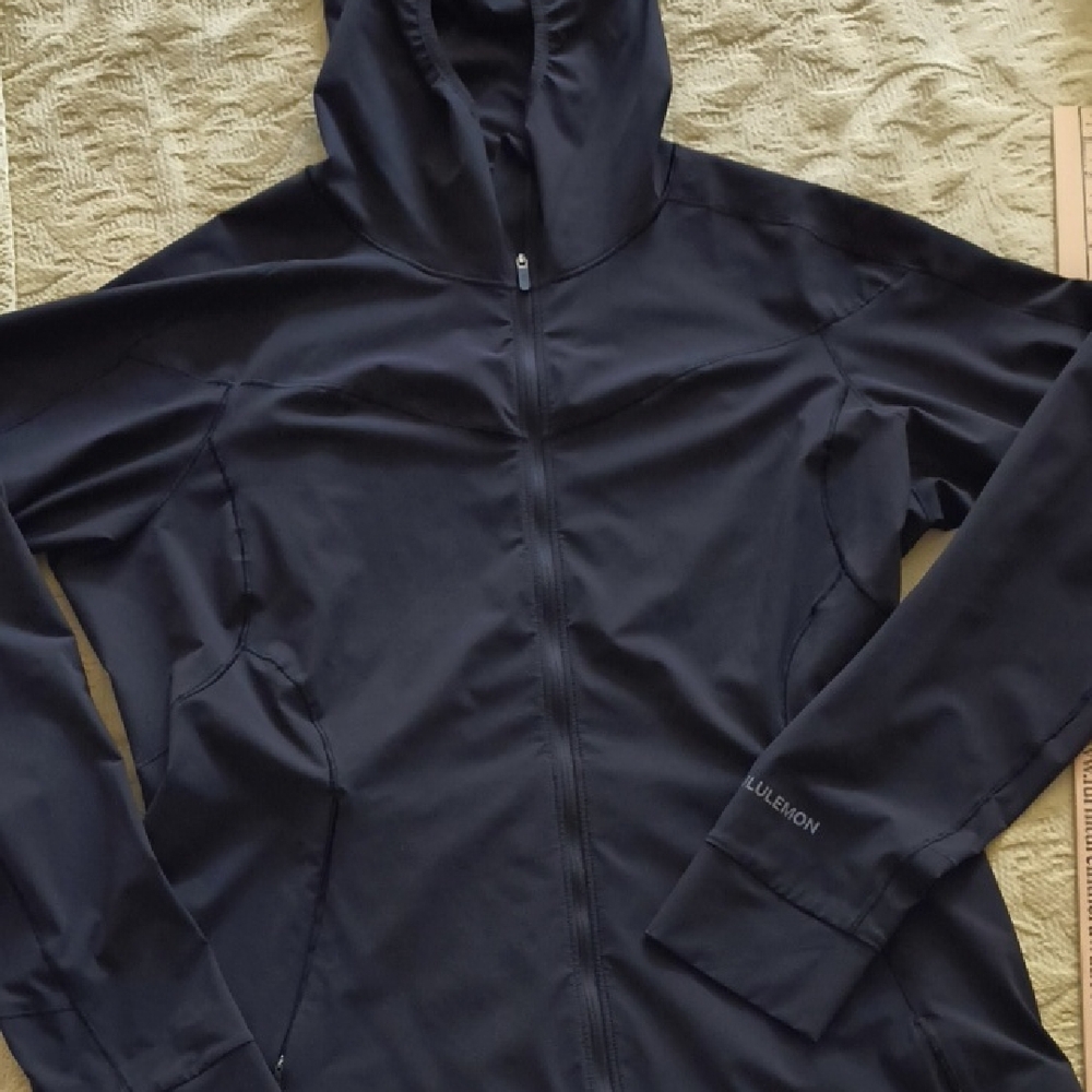 Lululemon Black Mist Over Zip-Up Windbreaker